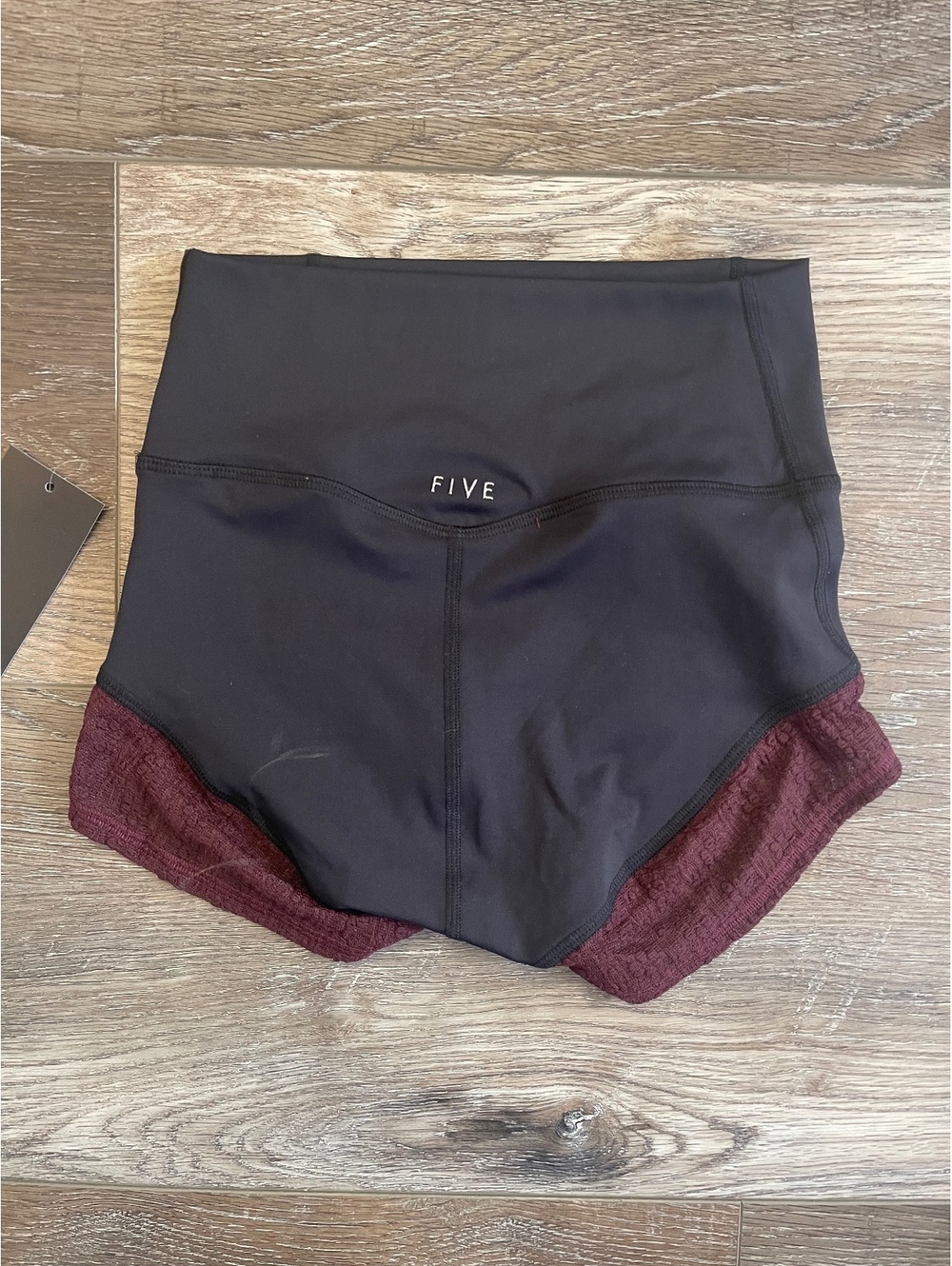 Five women’s shorts NWT size XS - Picture 2 of 2